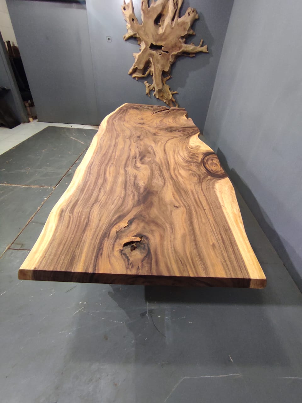 Live Edge Tables