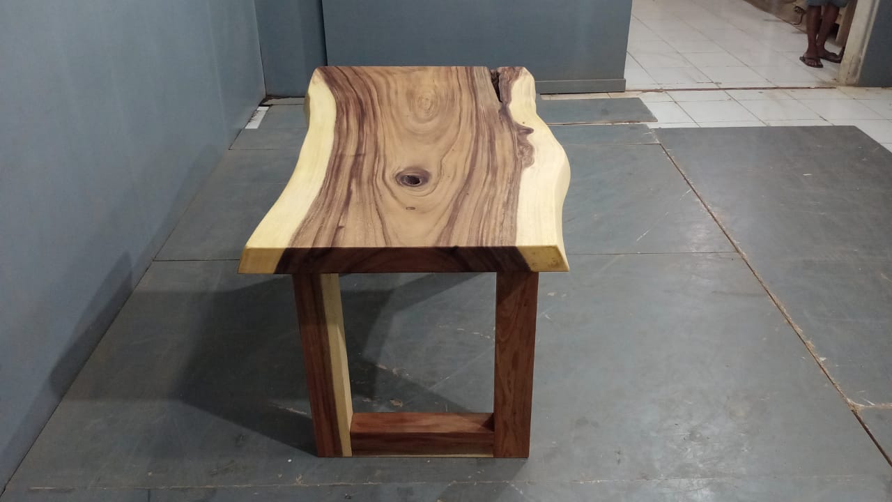 Live Edge Tables