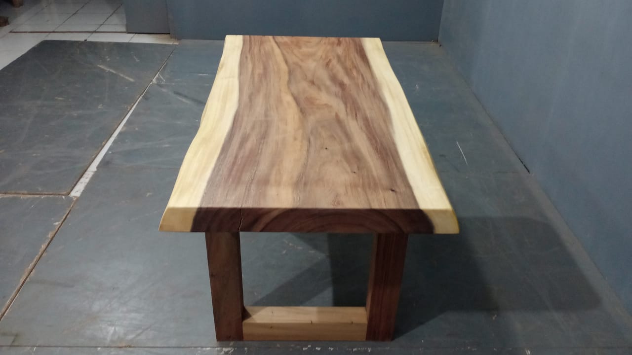 Live Edge Tables