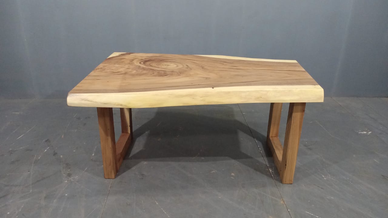 LIVE EDGE TABLES