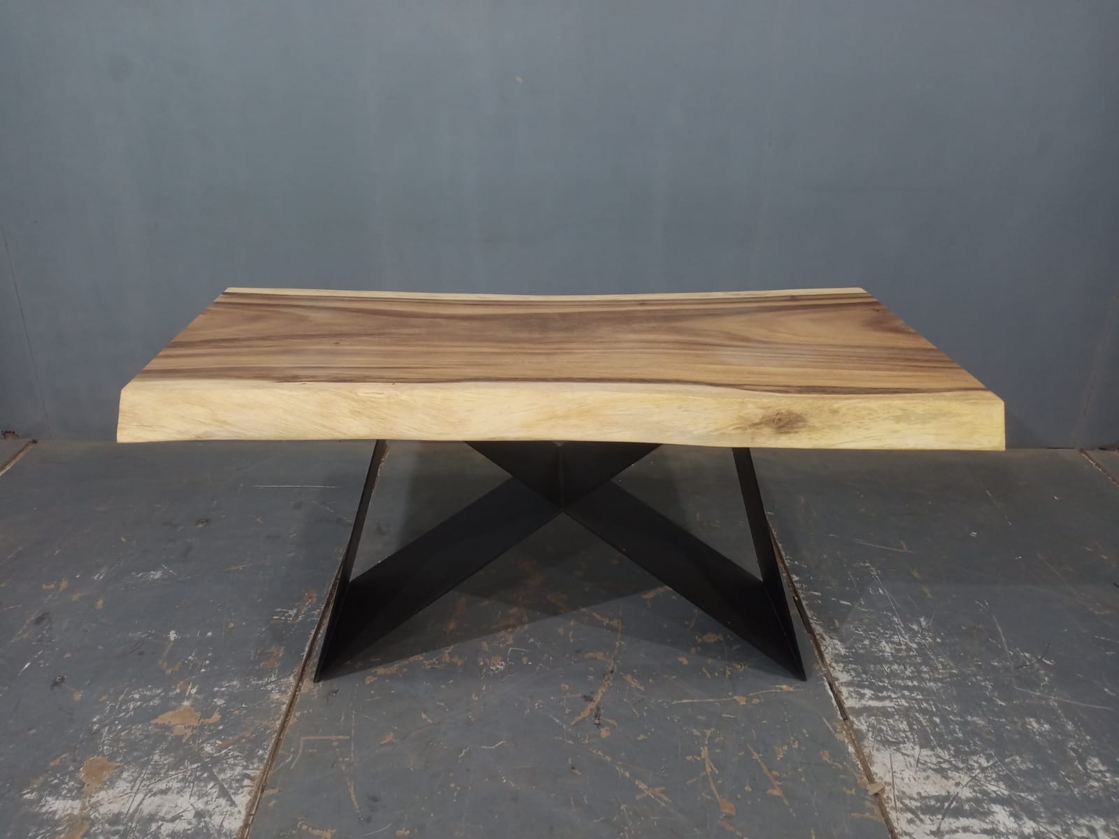 Live Edge Tables