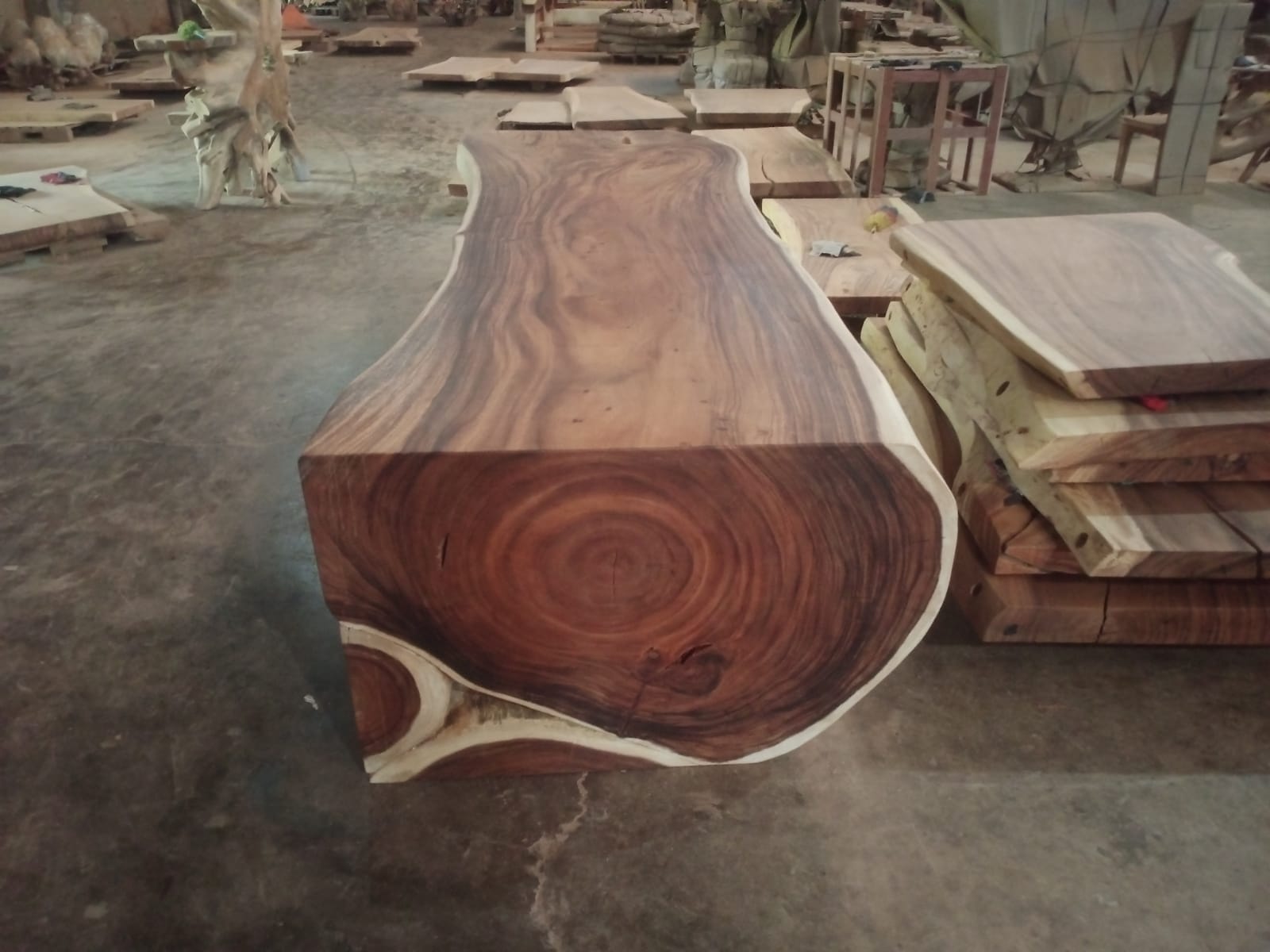 Live Edge Tables