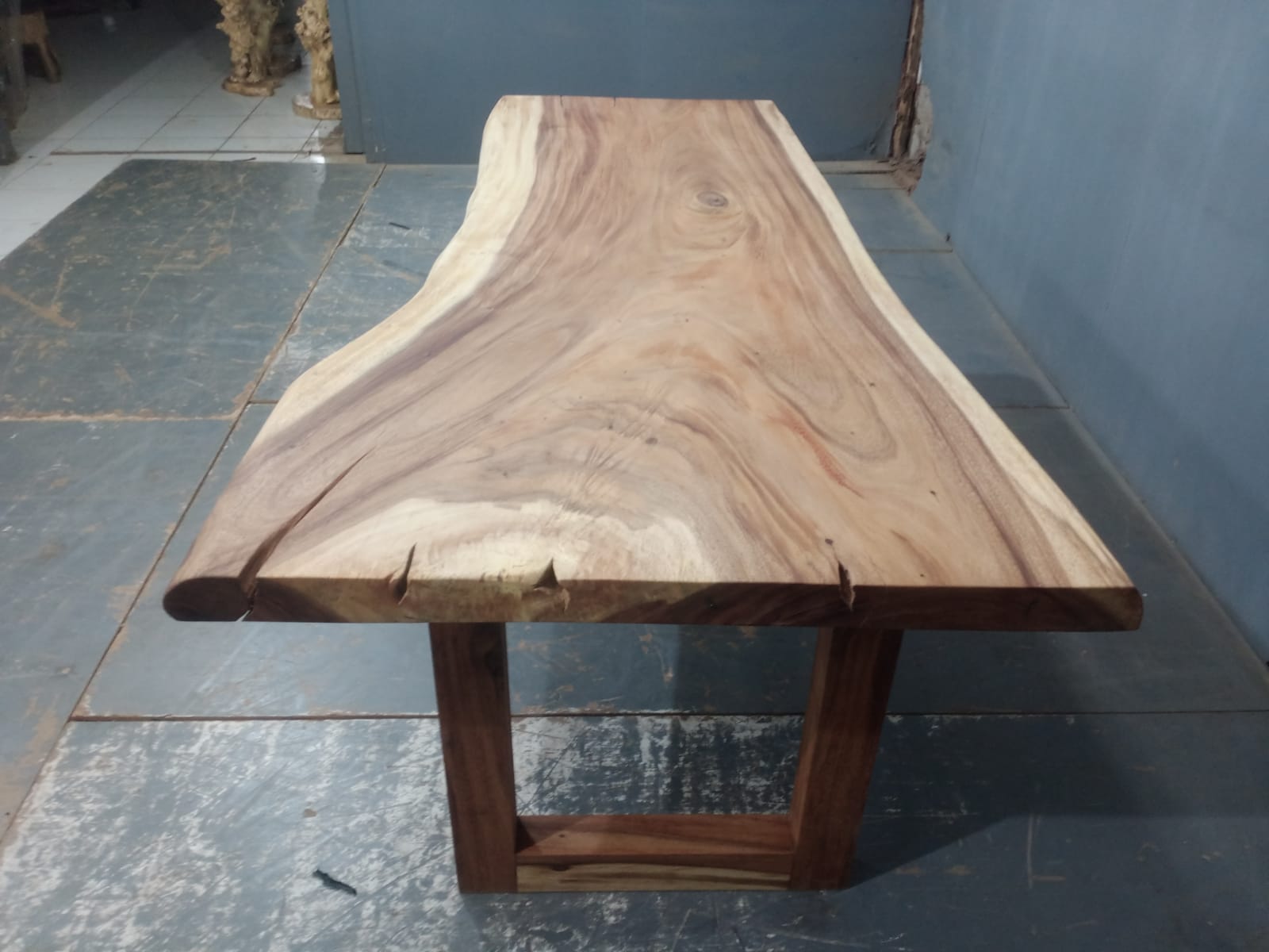 Live Edge Tables