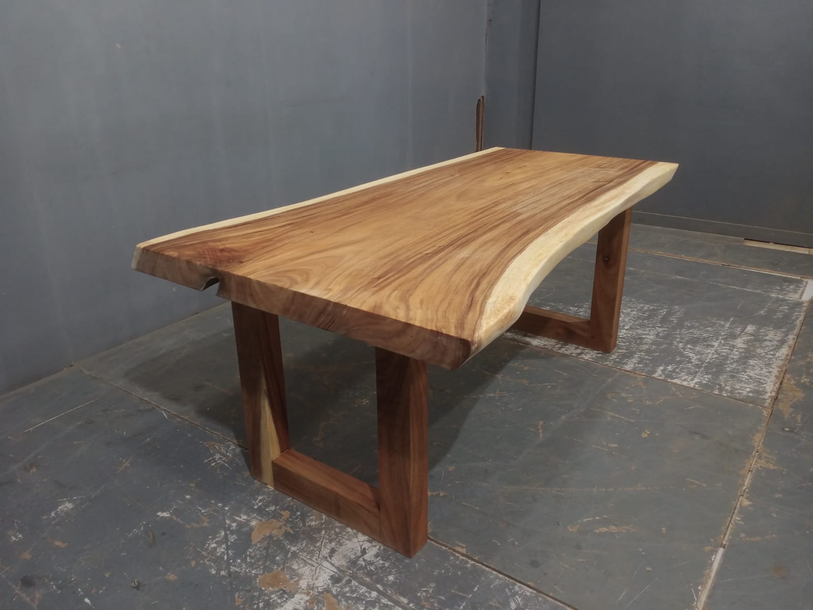 Live Edge Tables