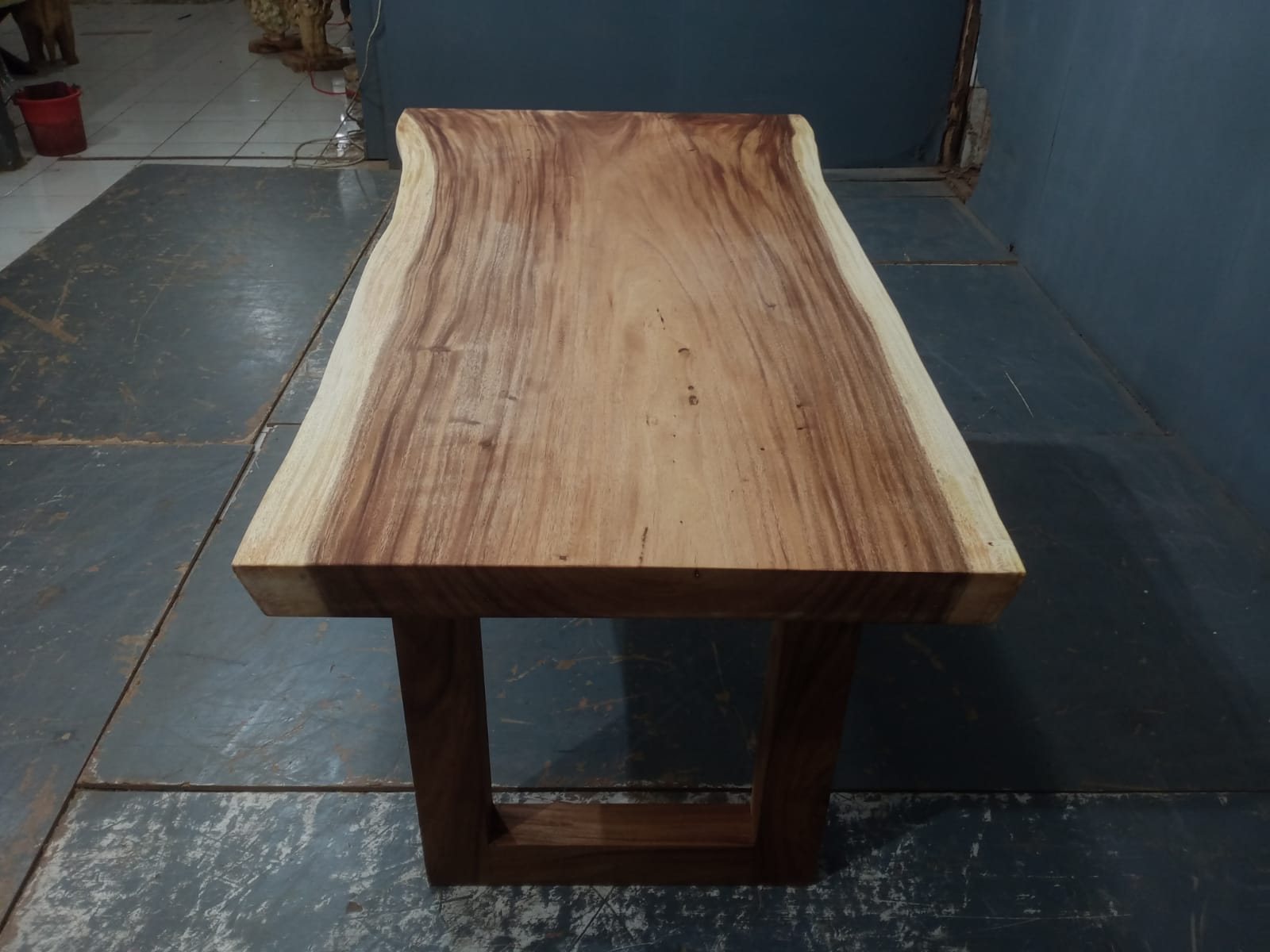 Live Edge Tables