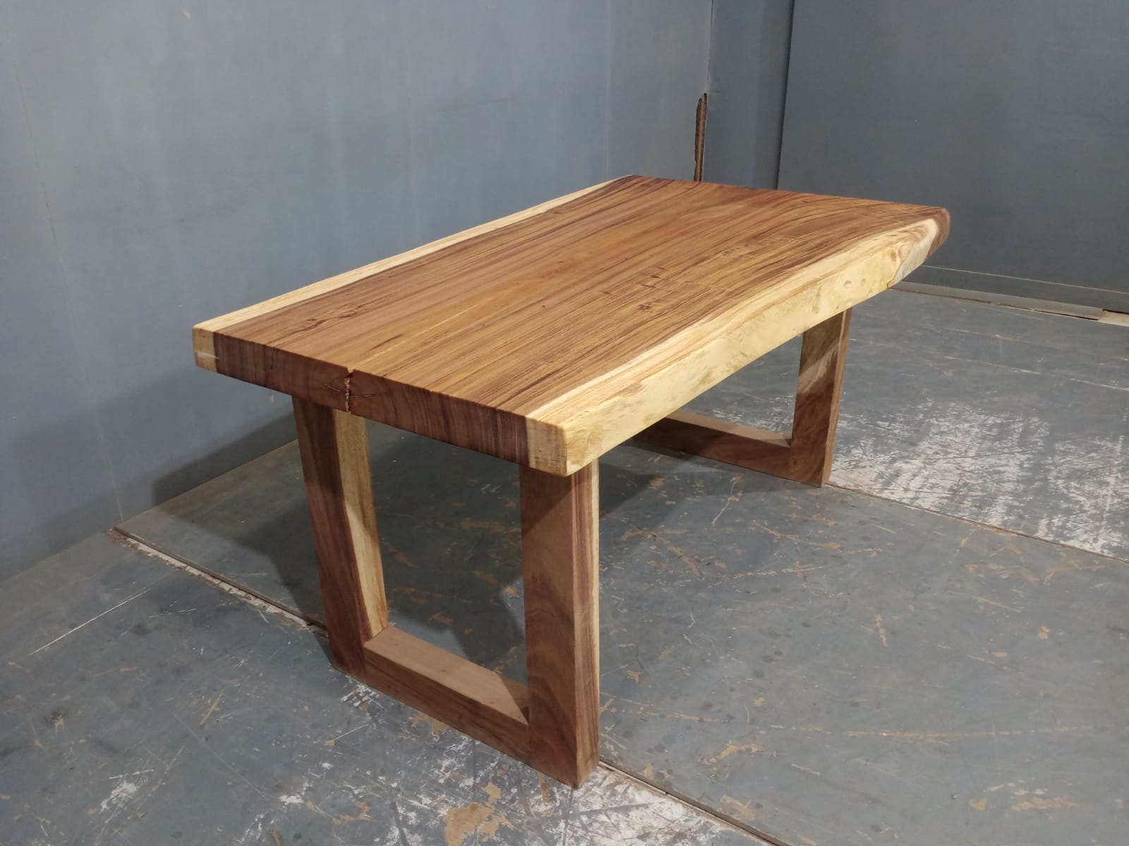 Live Edge Tables