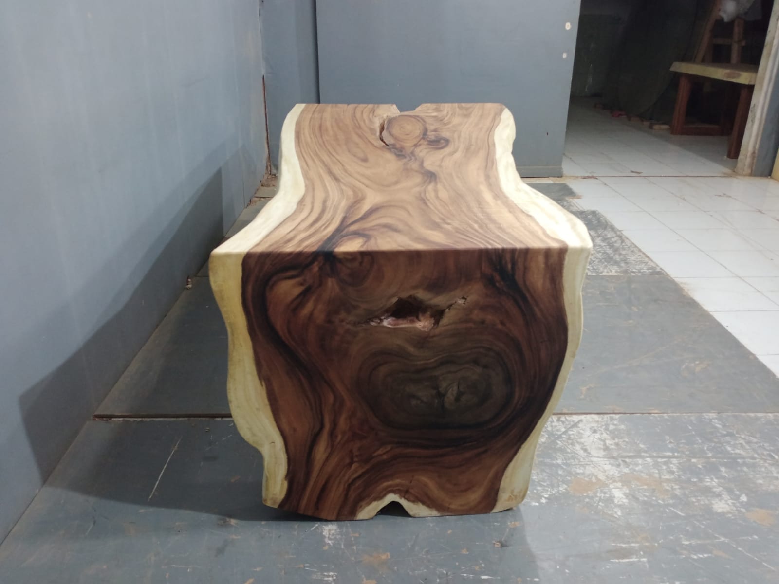 Live Edge Tables