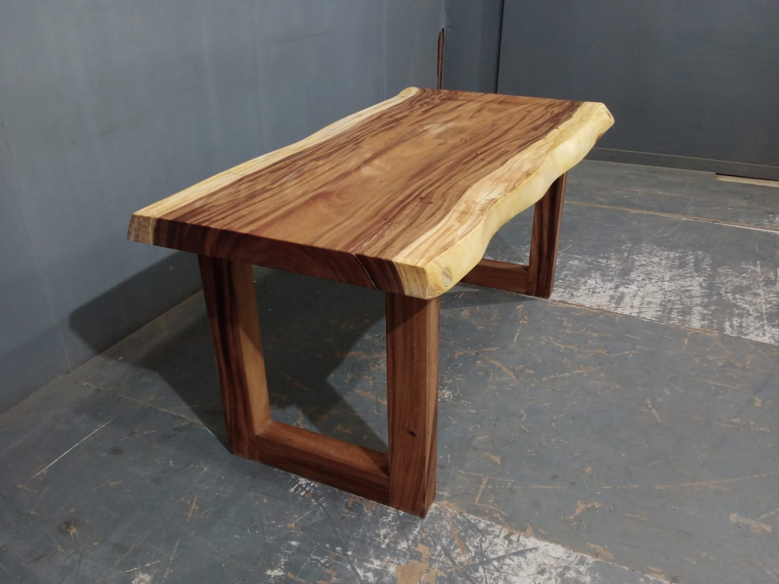 Live Edge Tables