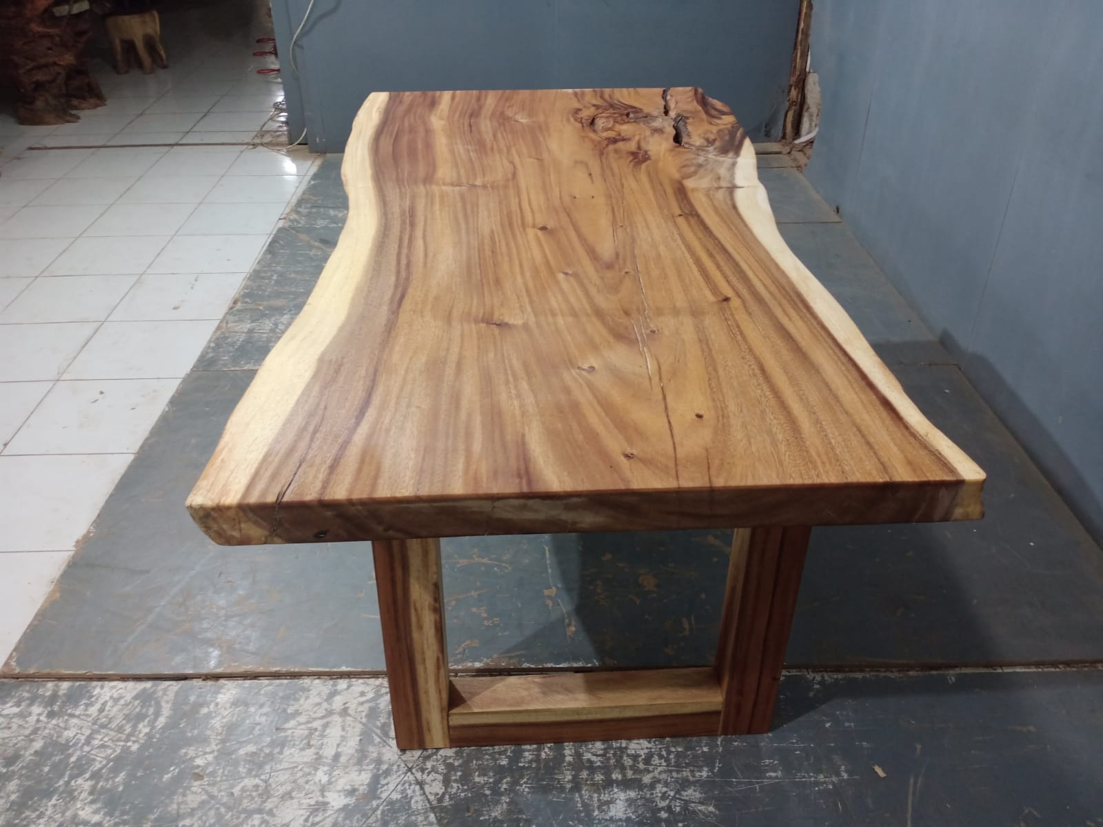 Live Edge Tables