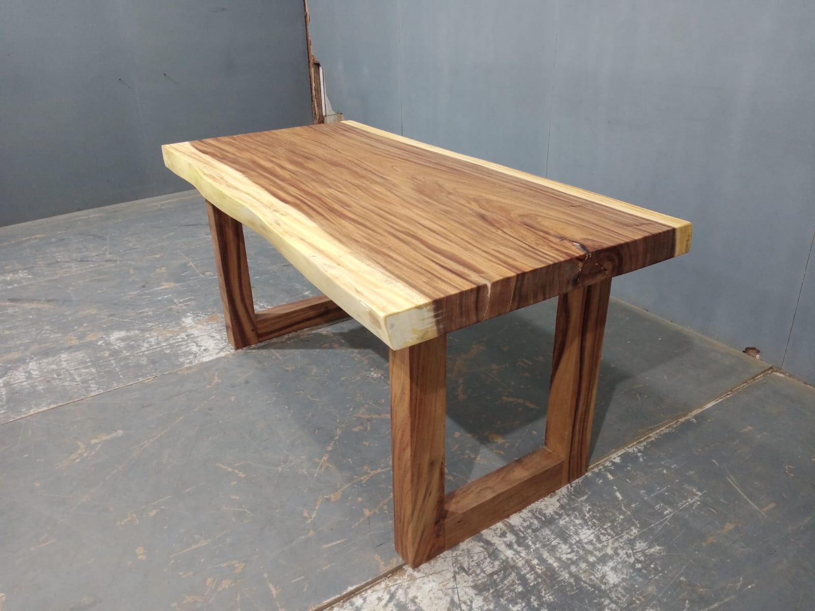 Live Edge Tables