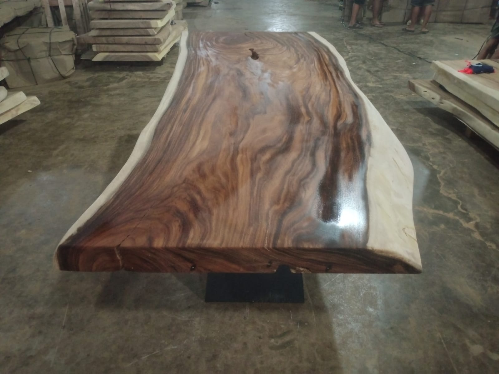Live Edge Tables