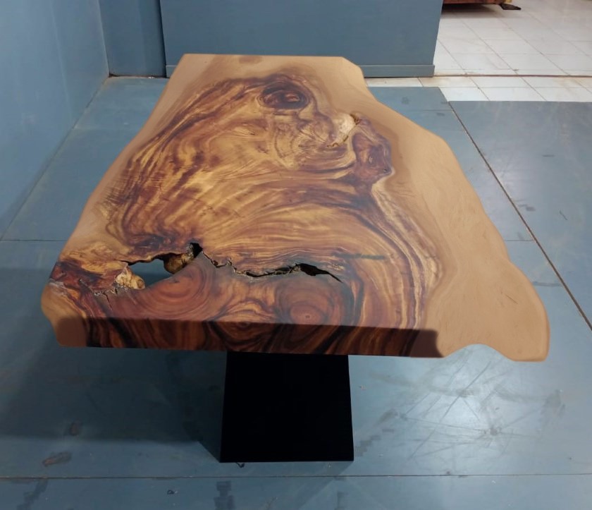 Live Edge Tables