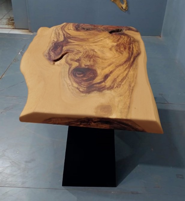 Live Edge Tables