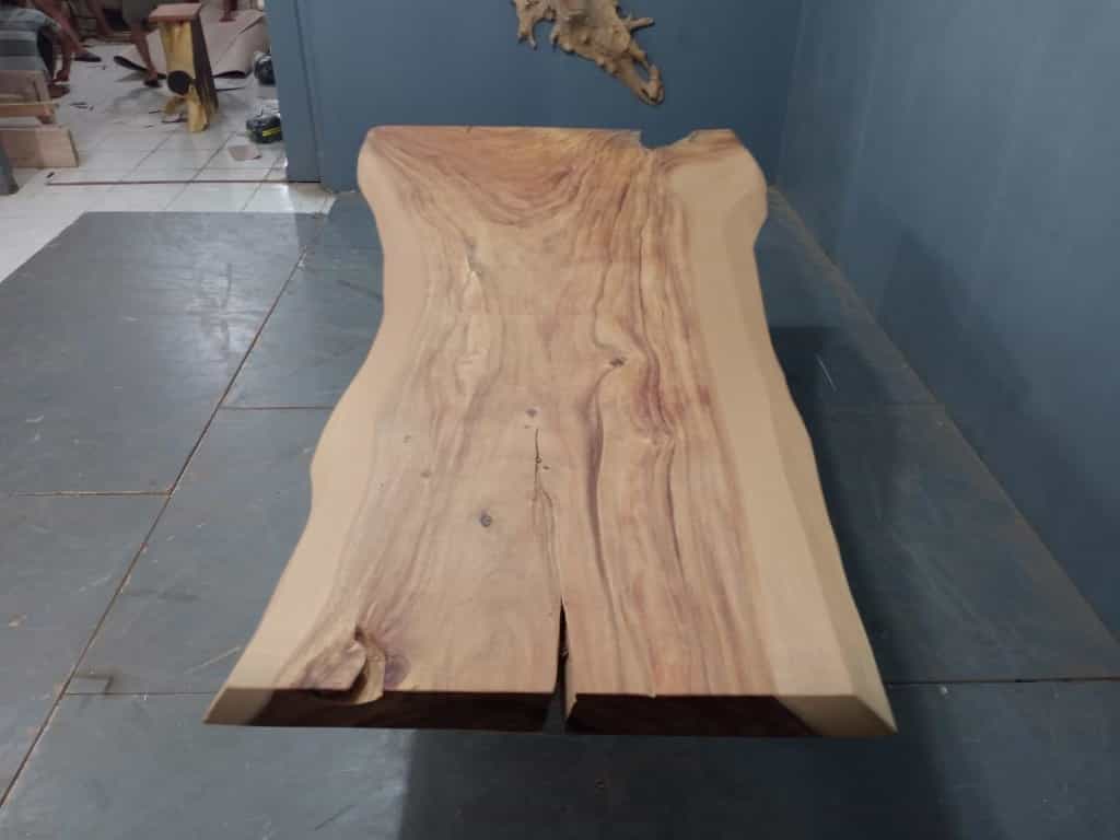 Live Edge Tables