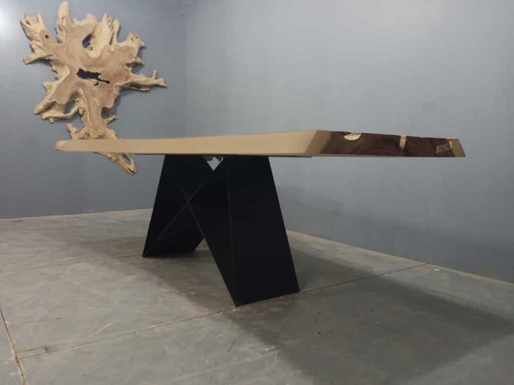 Live Edge Tables