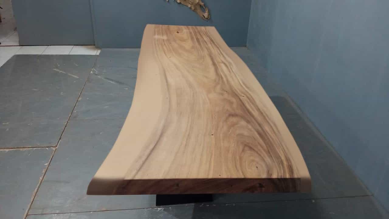 Live Edge Tables