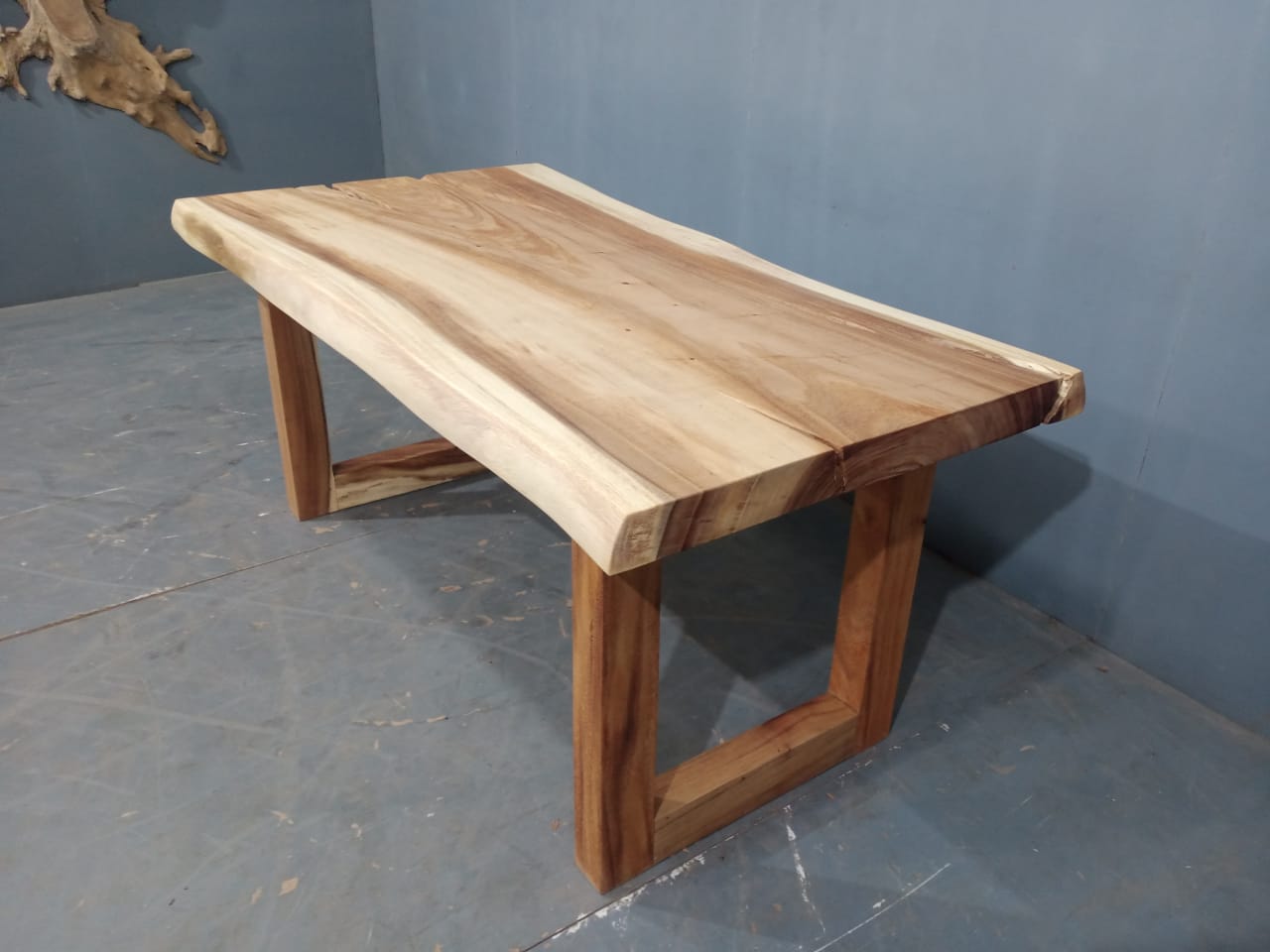 Live Edge Tables