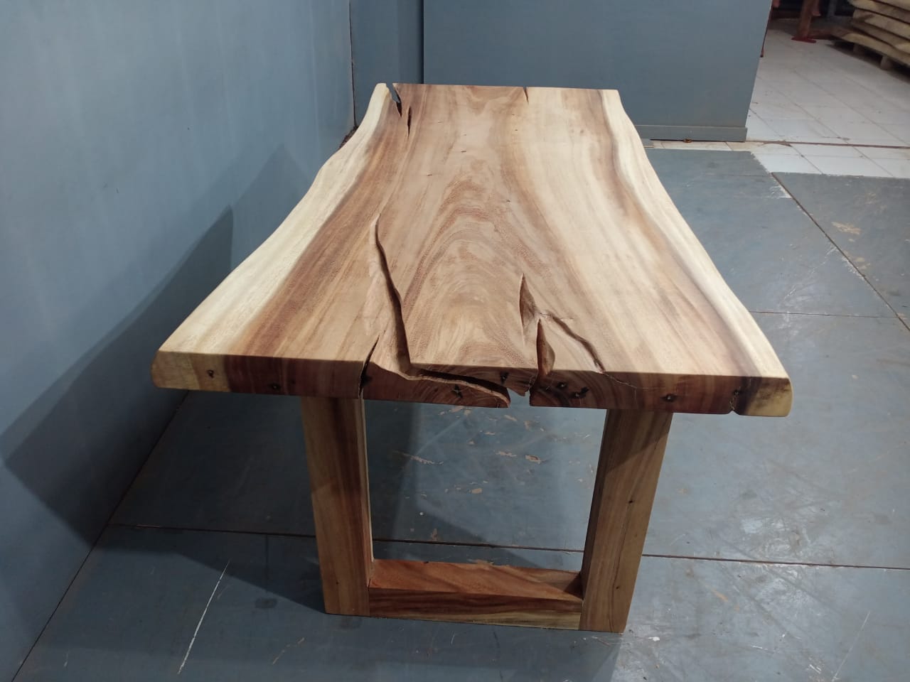 Live Edge Tables