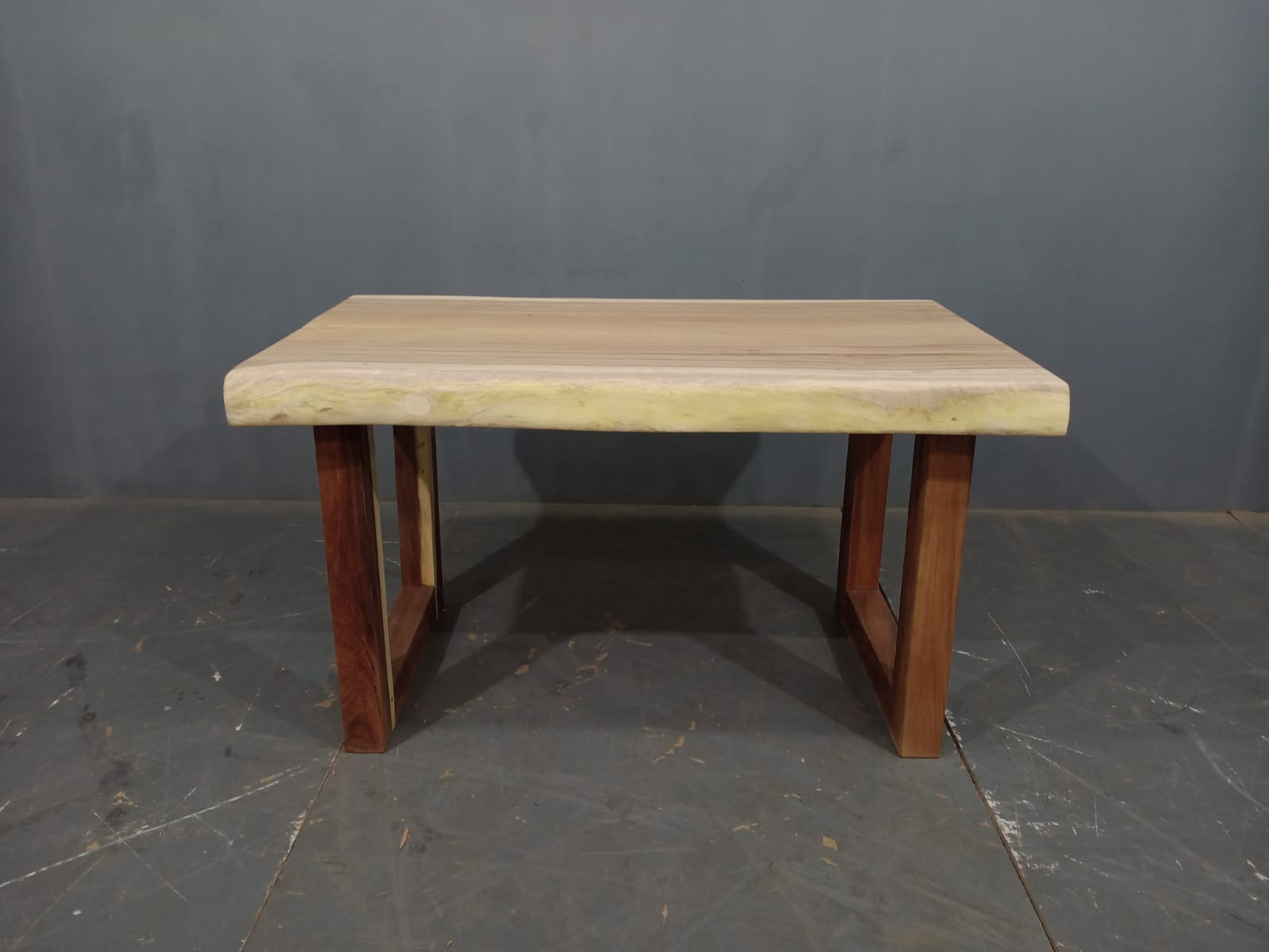 LIVE EDGE TABLES