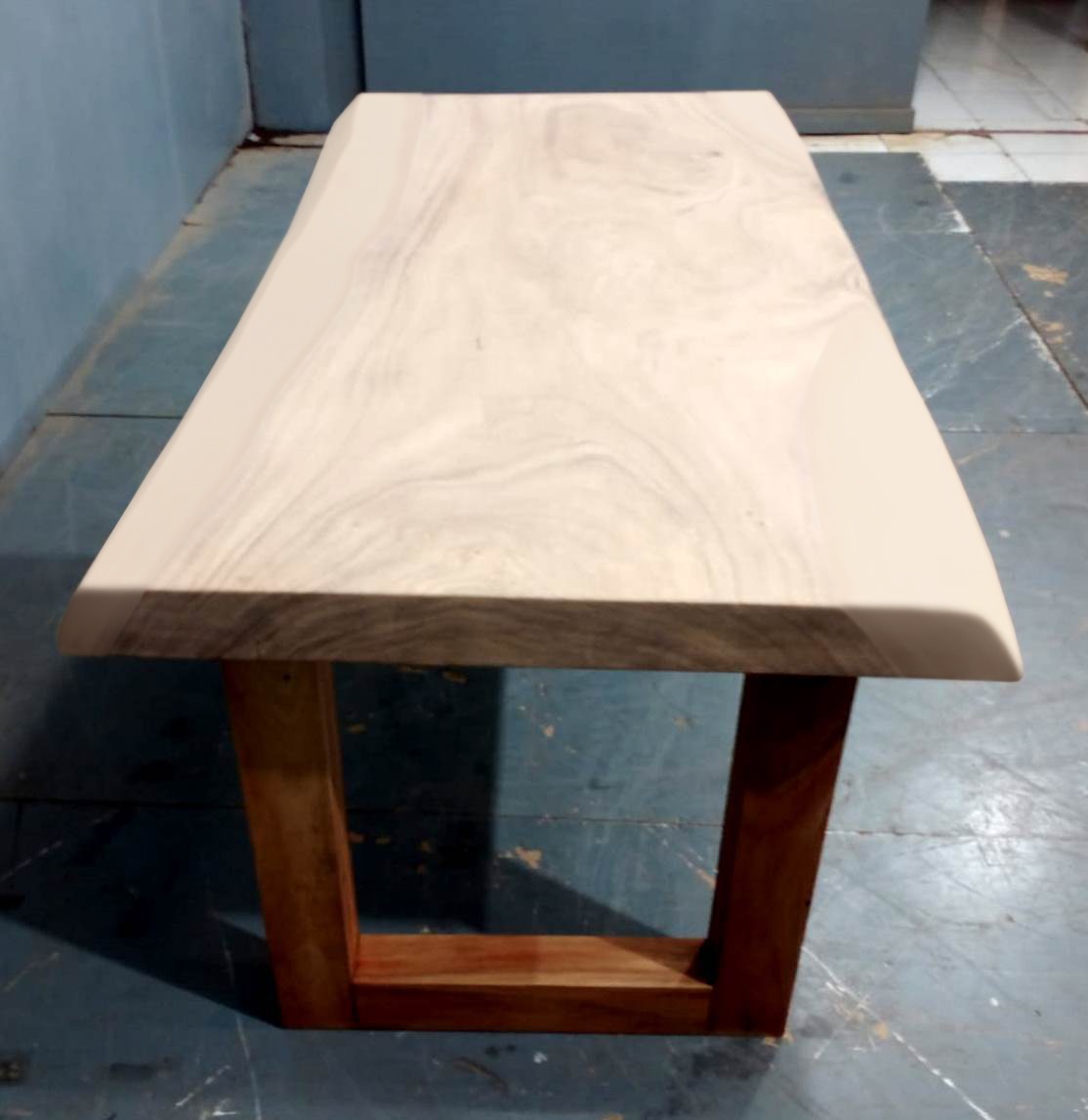 Live Edge Tables