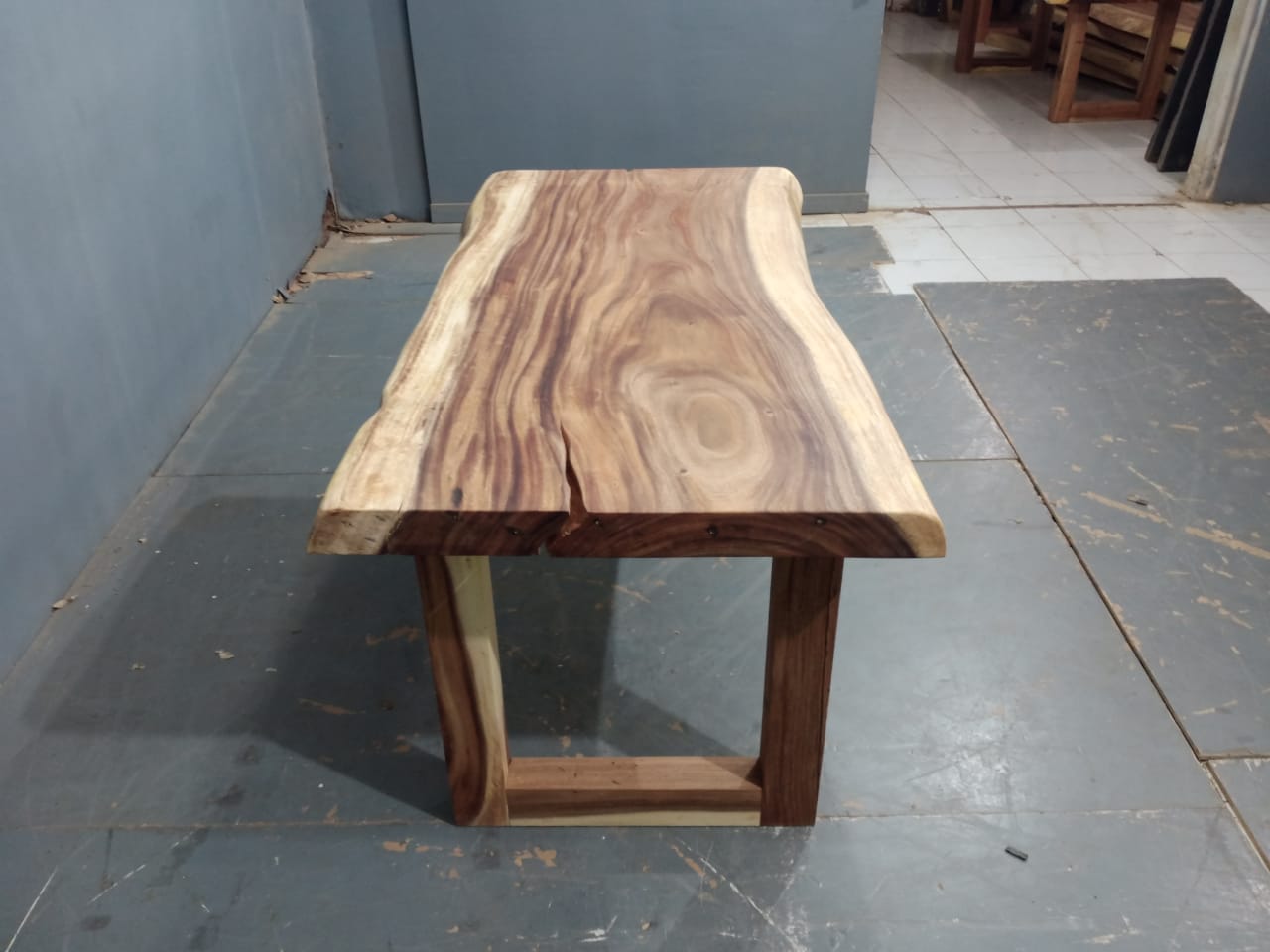 Live Edge Tables