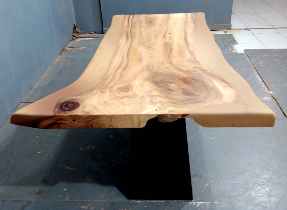 Live Edge Tables