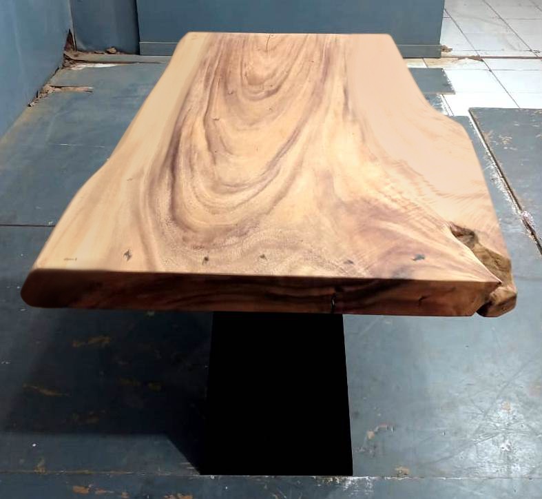 Live Edge Tables
