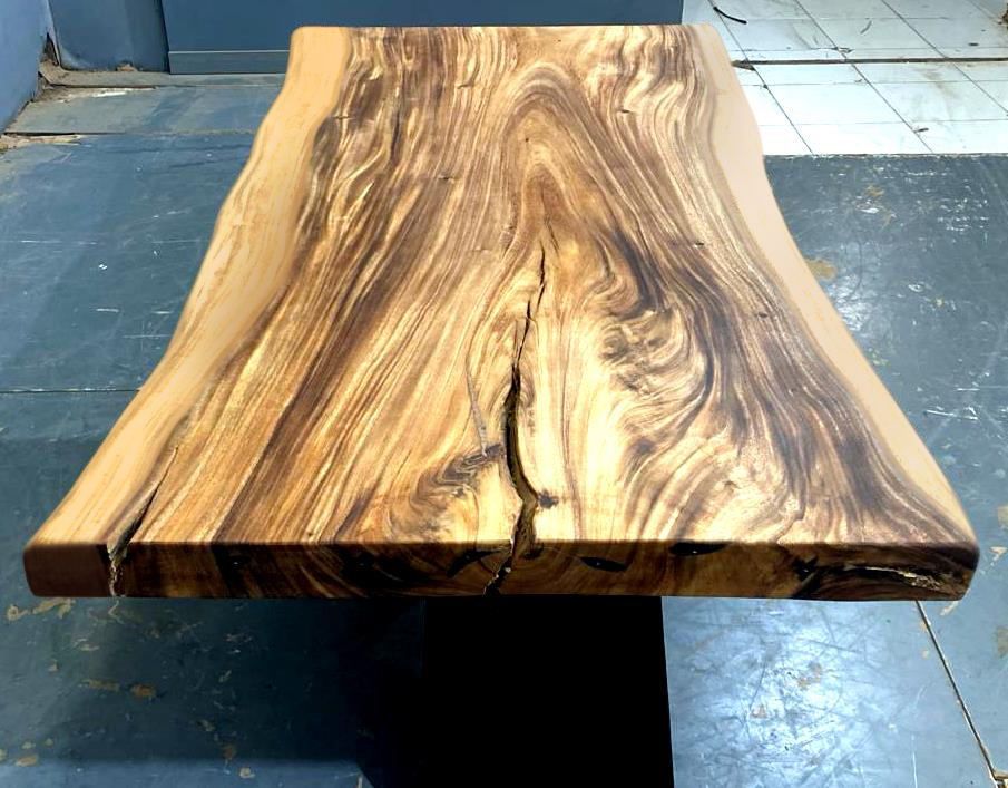 LIVE EDGE TABLES