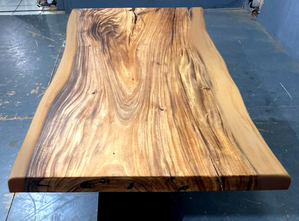 LIVE EDGE TABLES