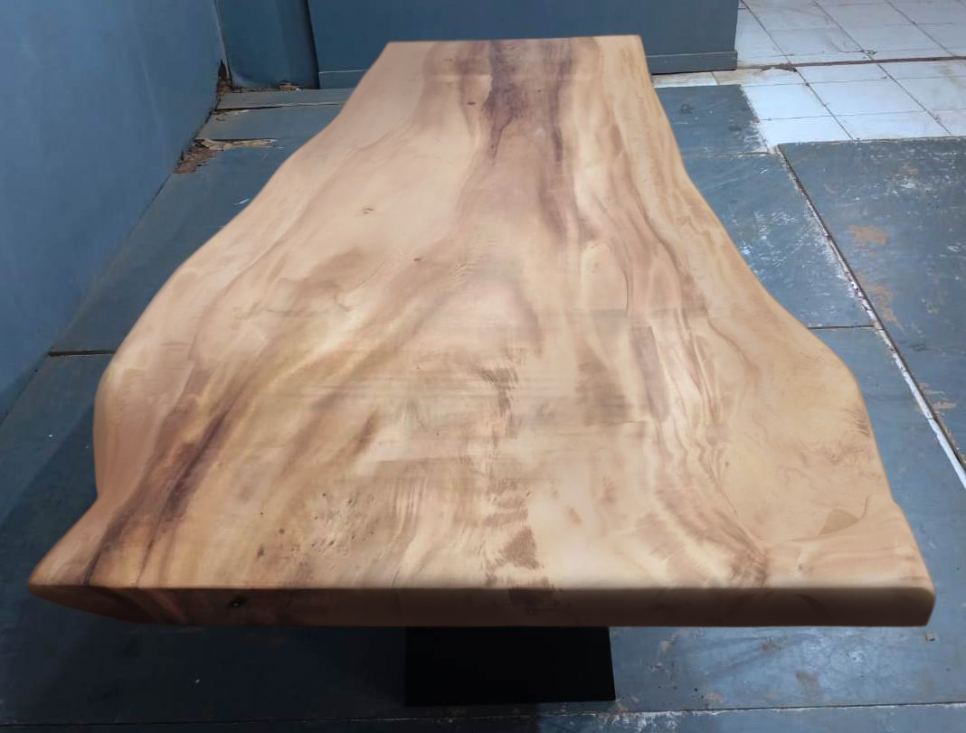 Live Edge Tables
