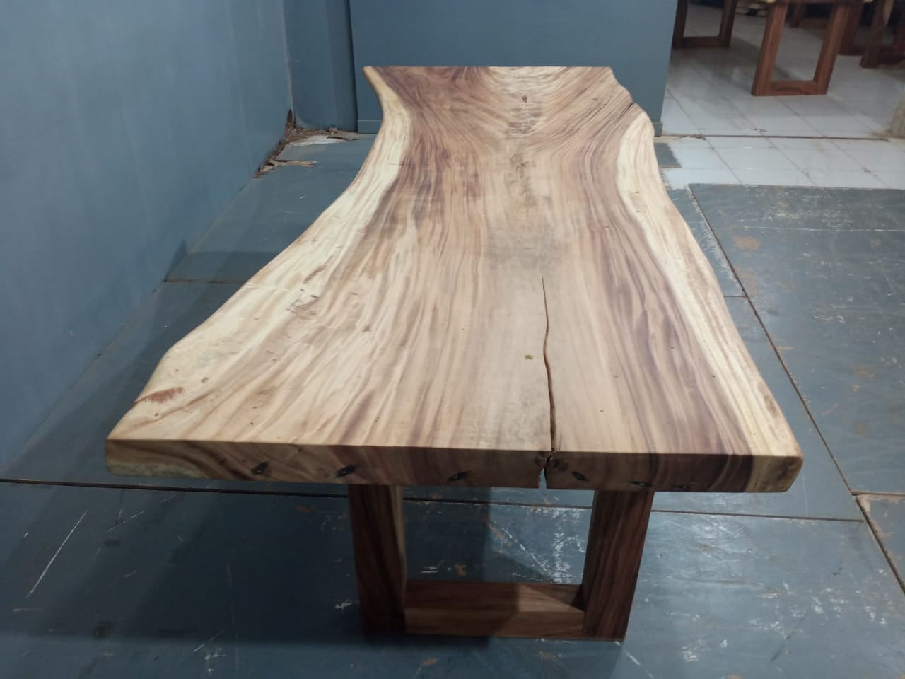 Live Edge Tables