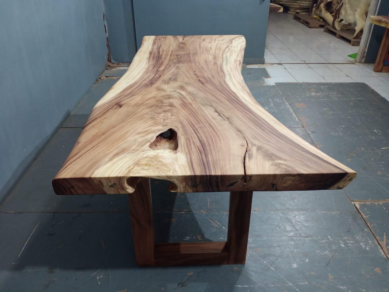 Live Edge Tables