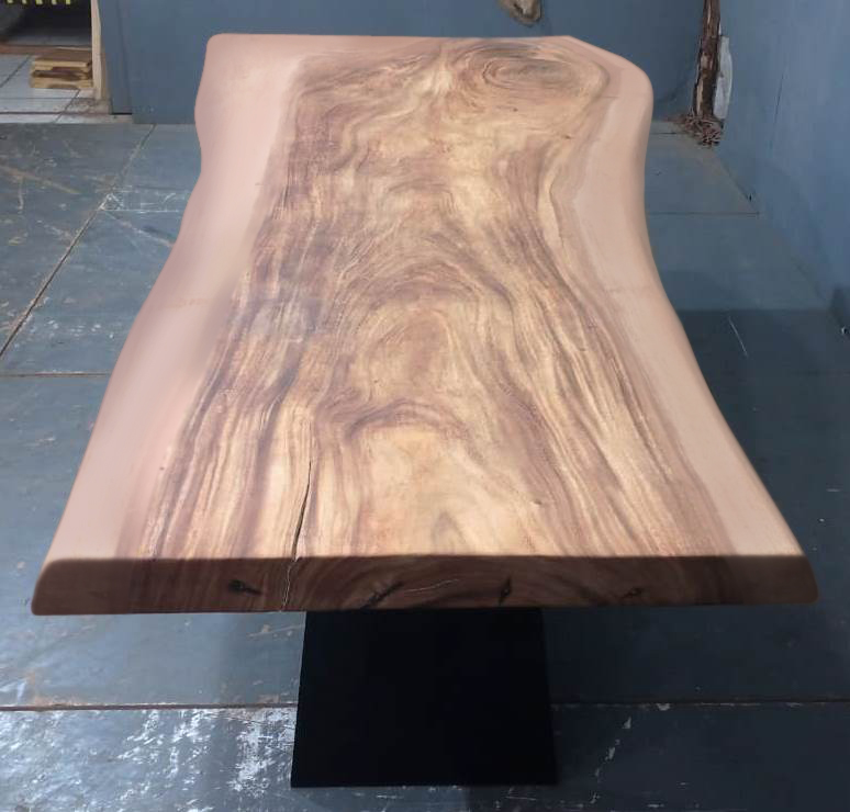 Live Edge Tables