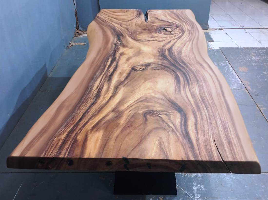 Live Edge Tables
