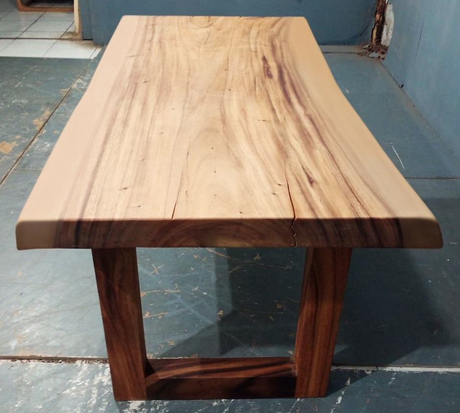 Live Edge Tables