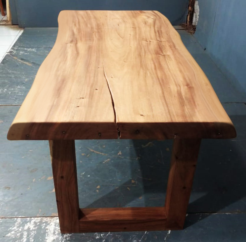Live Edge Tables