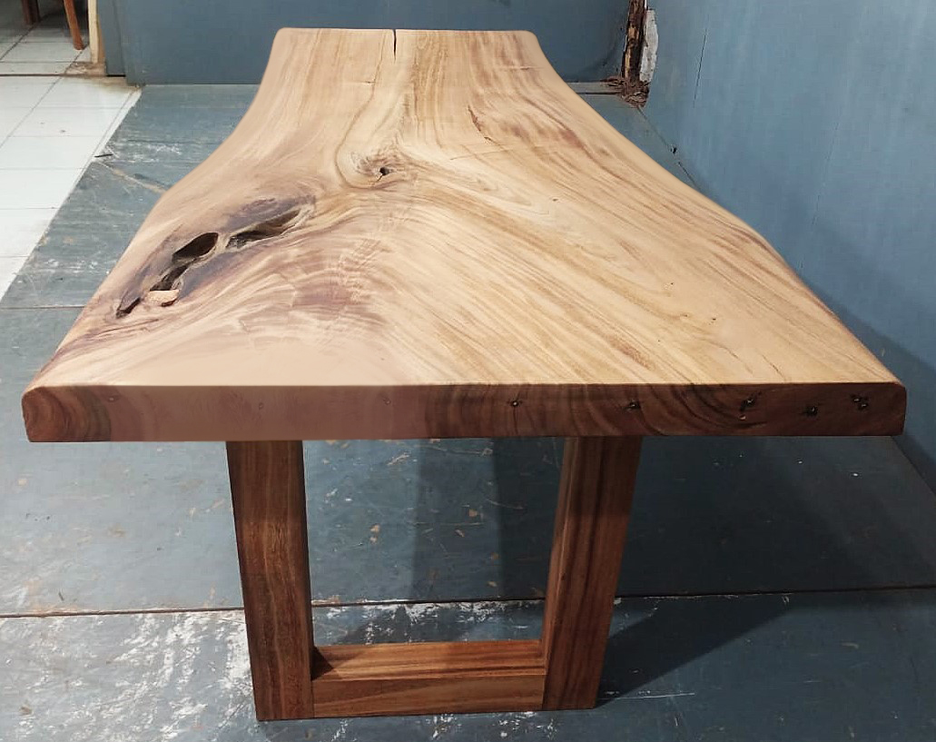 Live Edge Tables