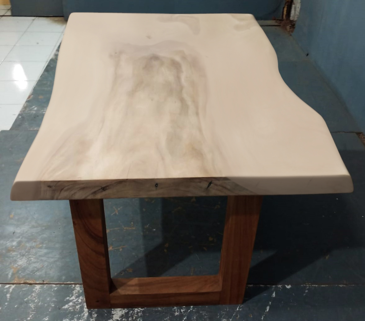 Live Edge Tables