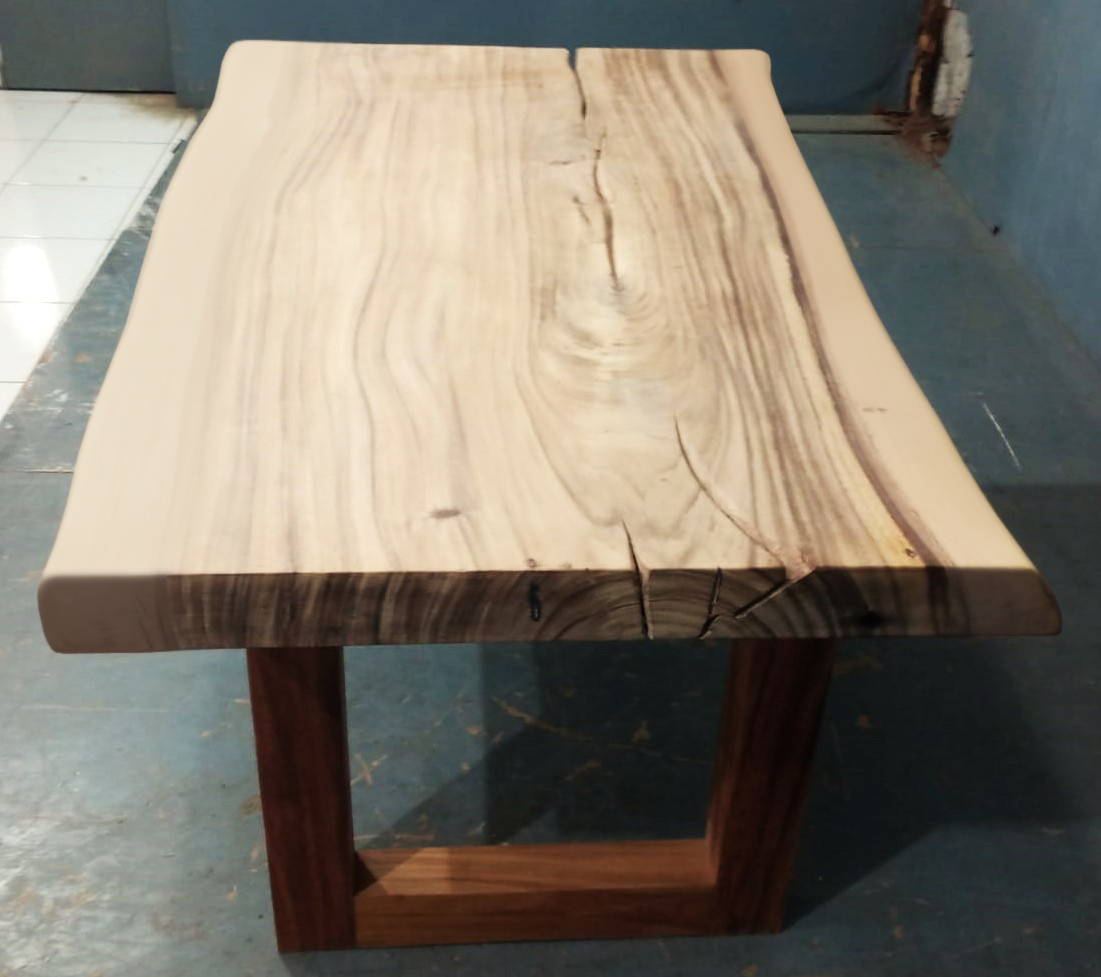 Live Edge Tables