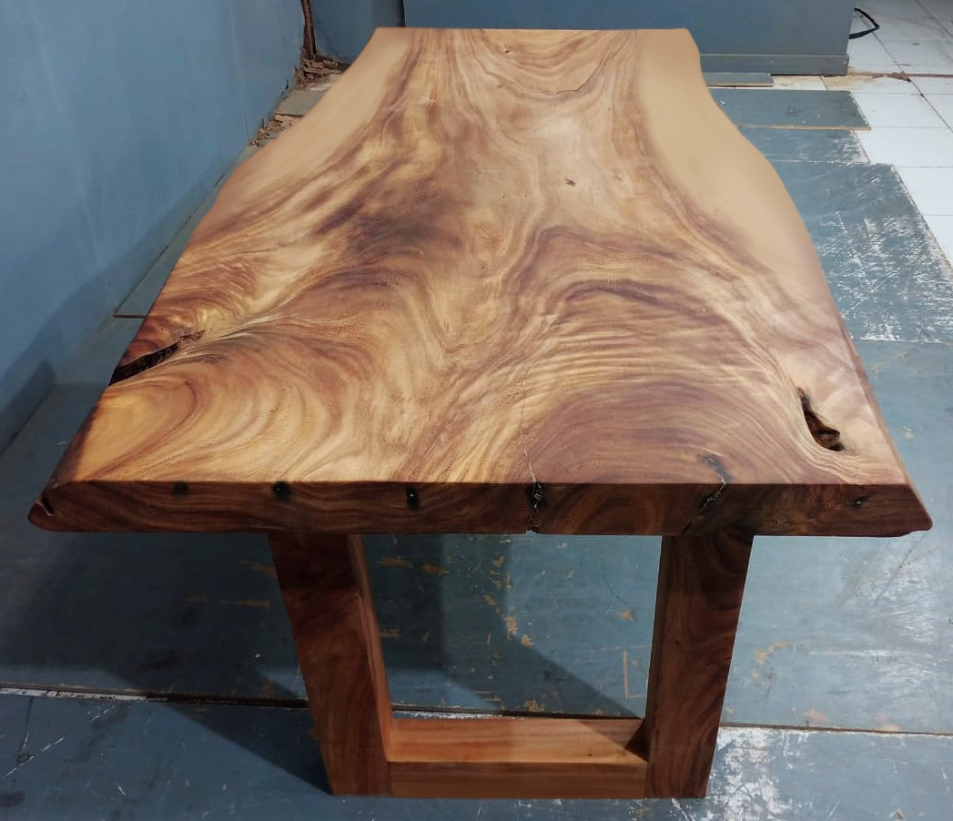 Live Edge Tables