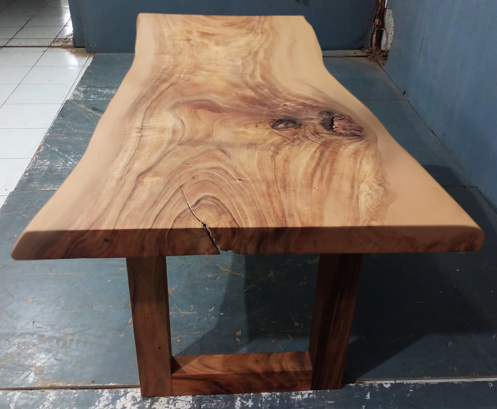Live Edge Tables