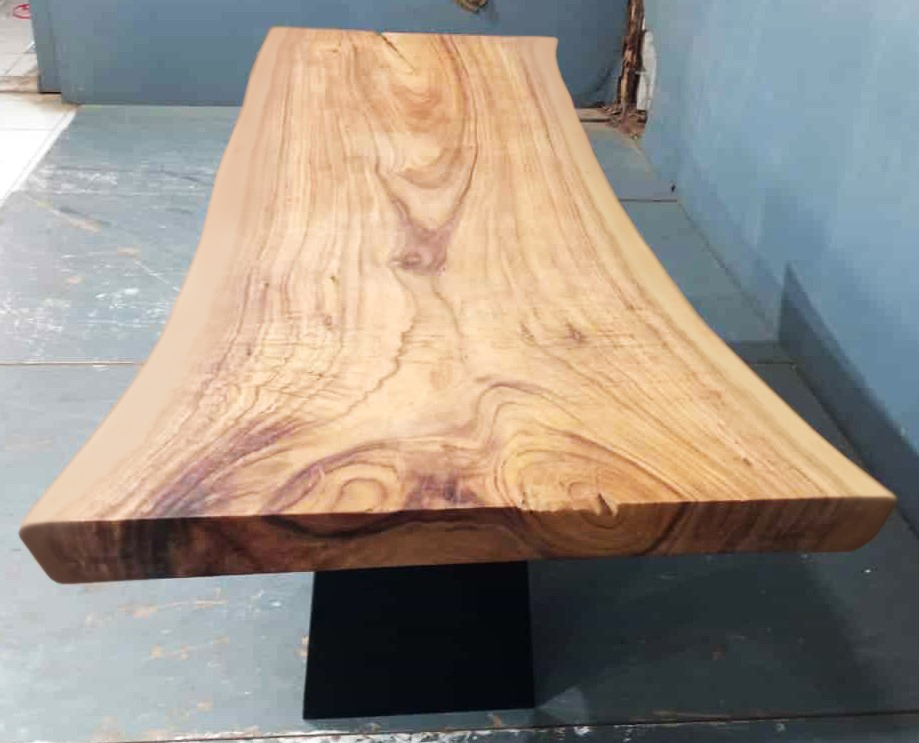 Live Edge Tables