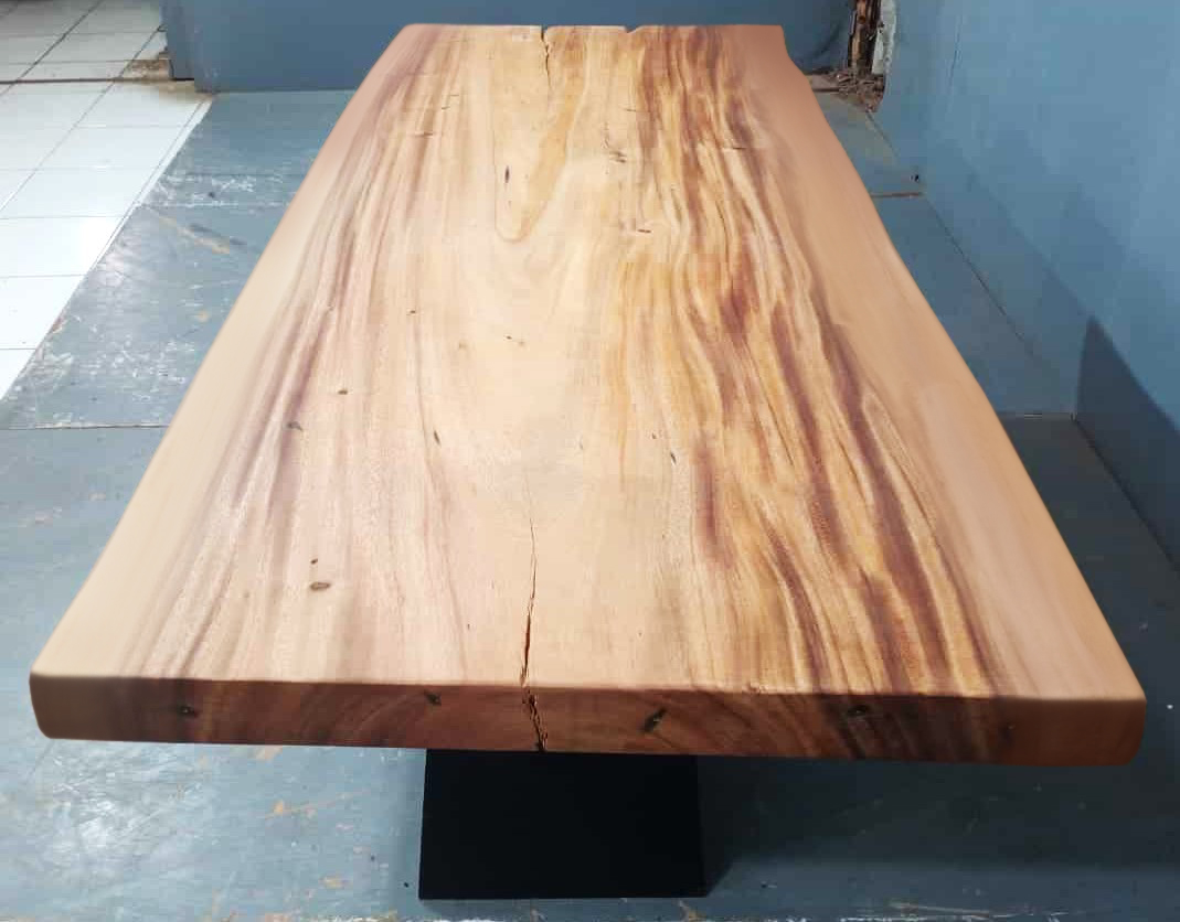 Live Edge Tables