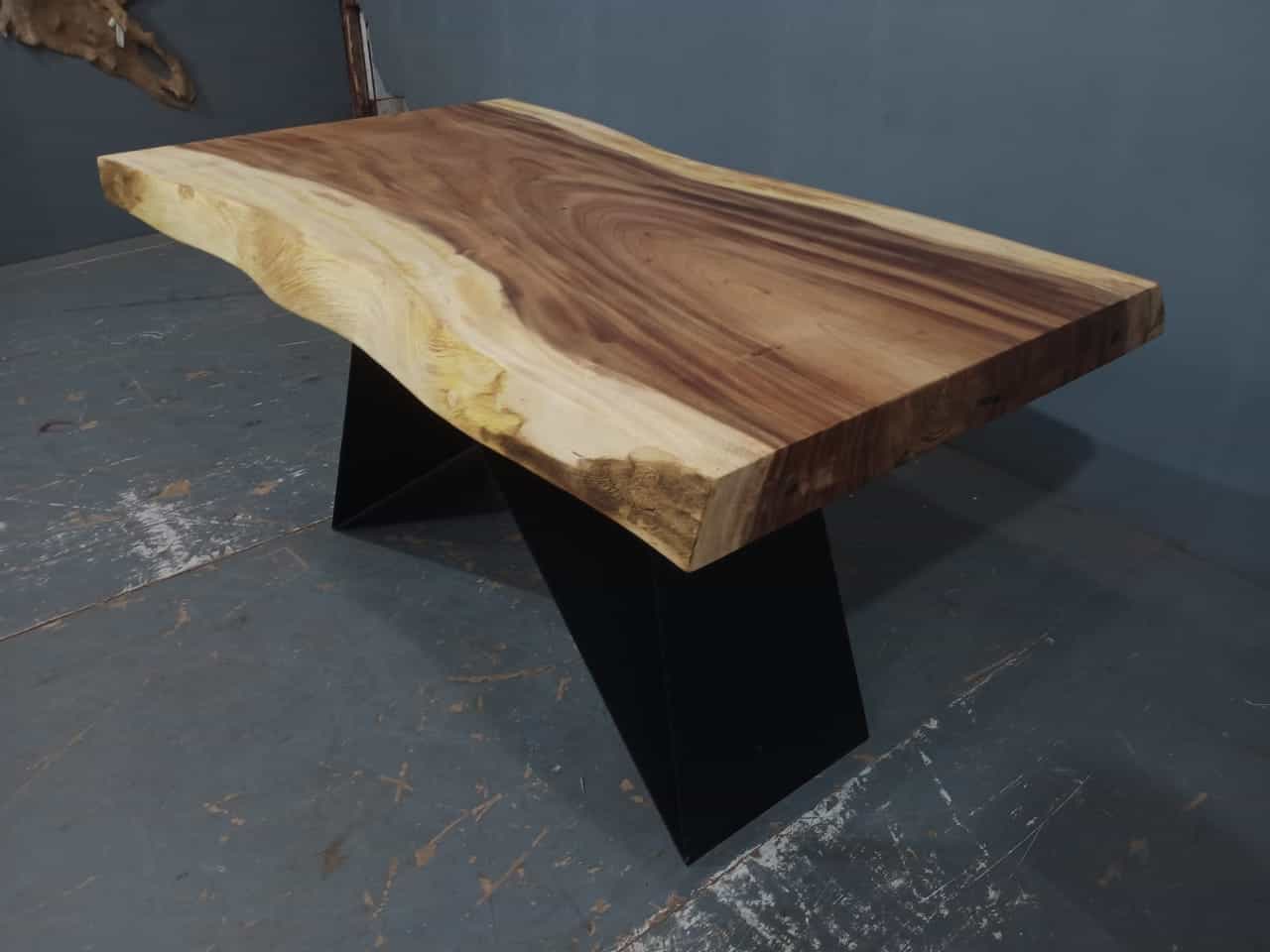 Live Edge Tables