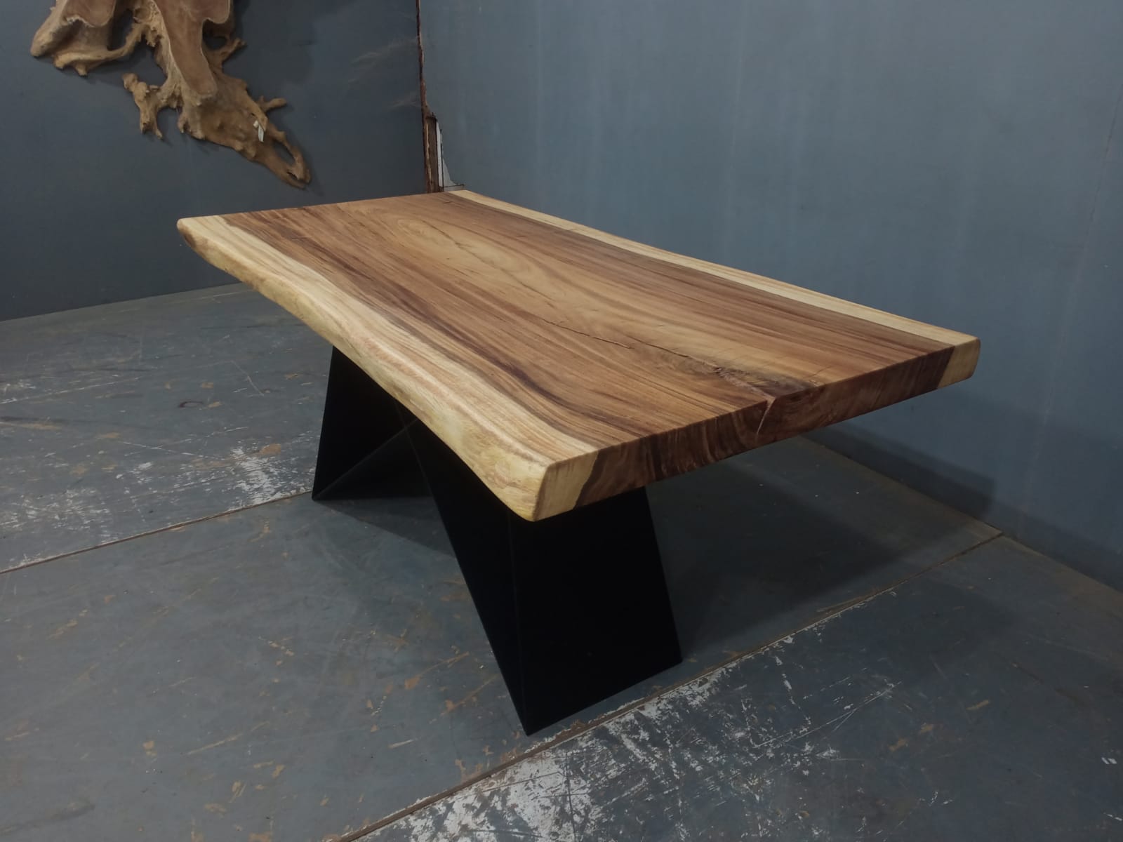 Live Edge Tables
