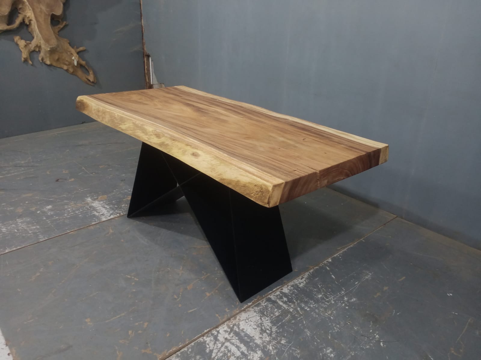 Live Edge Tables