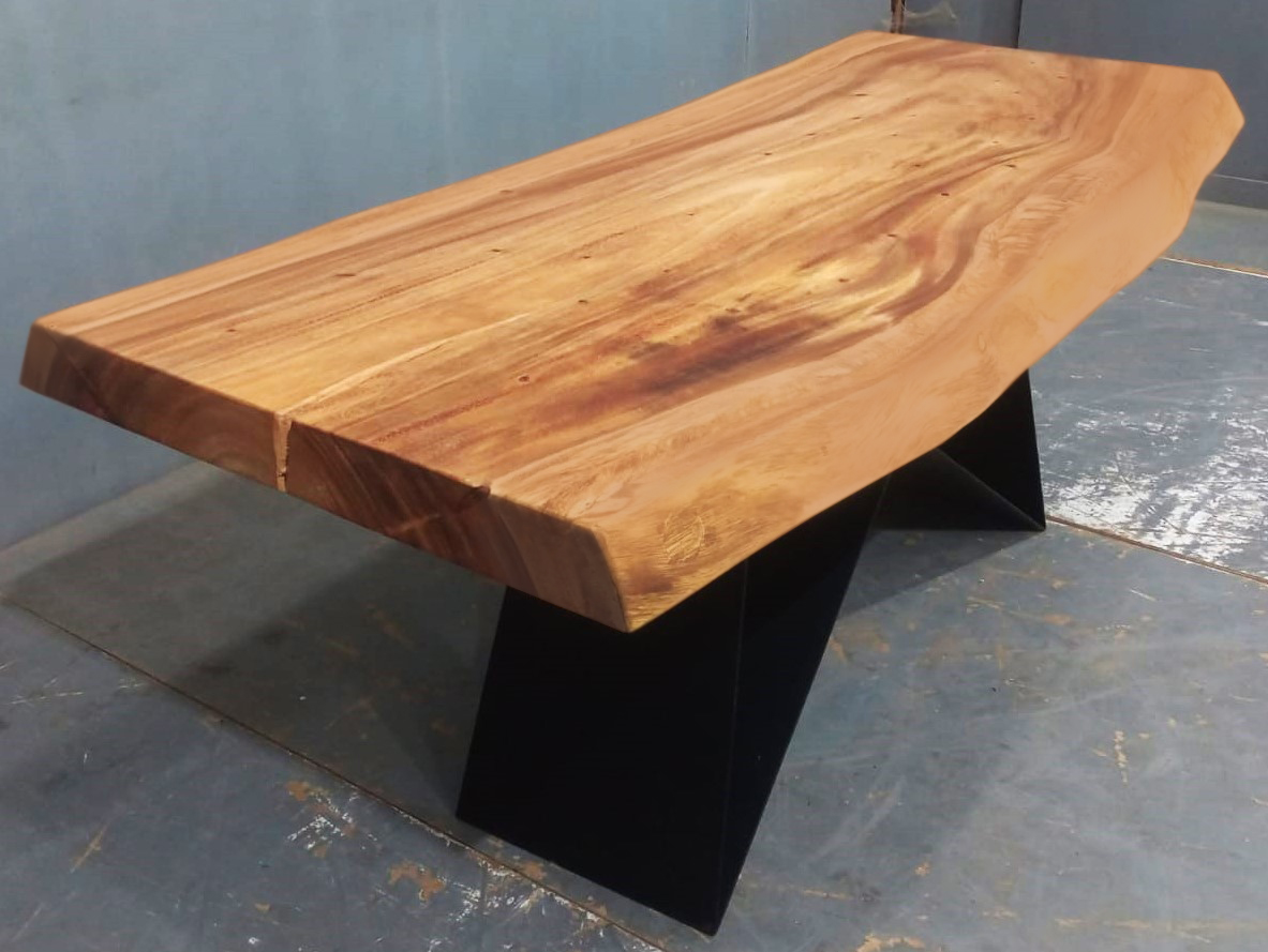 Live Edge Tables