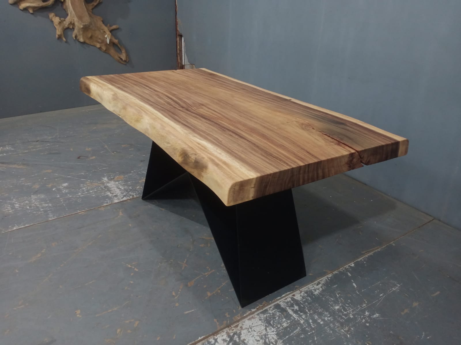 Live Edge Tables