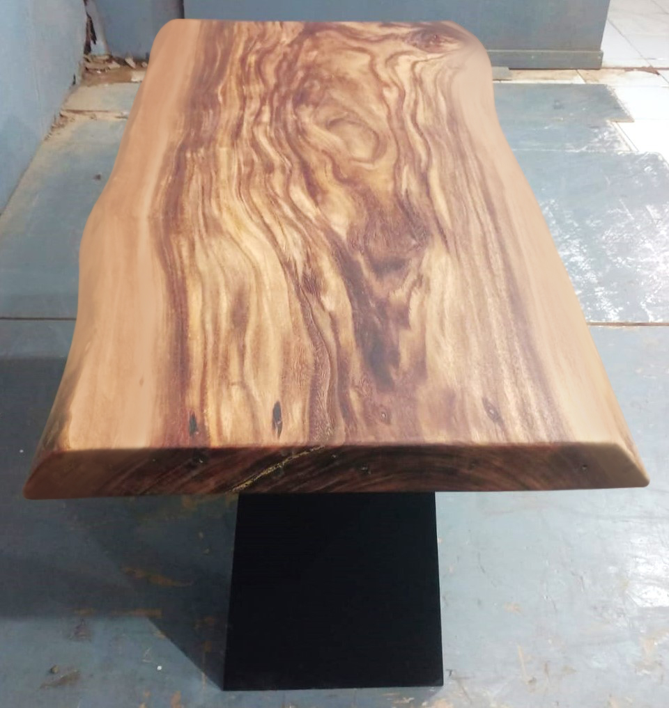 Live Edge Tables