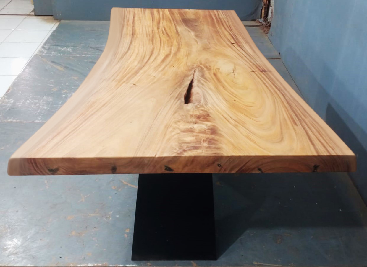 Live Edge Tables